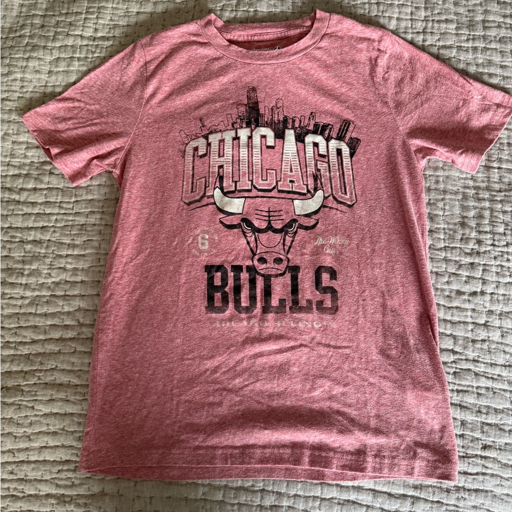 Abercrombie Kids NBA Chicago Bulls Graphic Tee 11/12